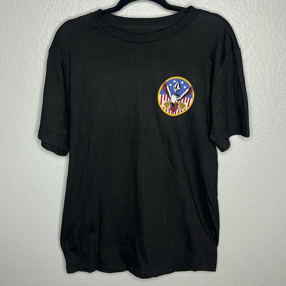 Men’s Volcom Freeedom Eagle Black Tee - Picture 3 of 9